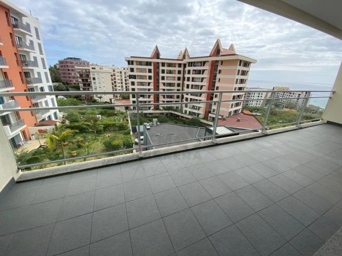 Apartamento T3 para Venda em São Martinho Foto 17