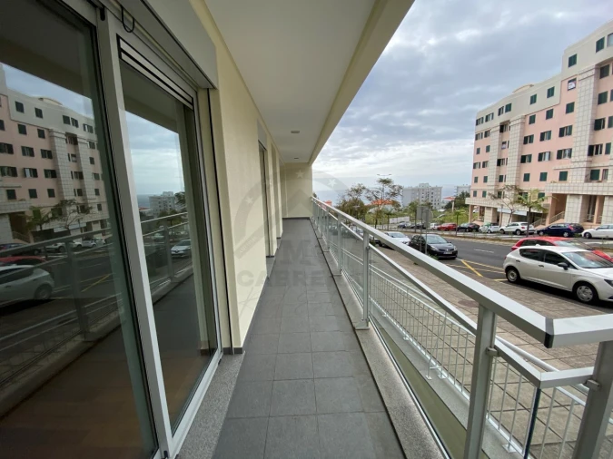 Apartamento T3 para Venda em São Martinho Foto 3