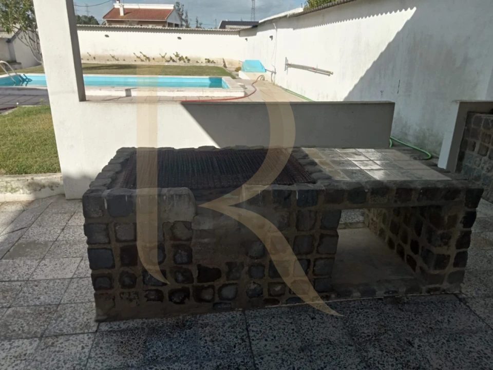 Terreno para Venda em Fernao Ferro Foto 9