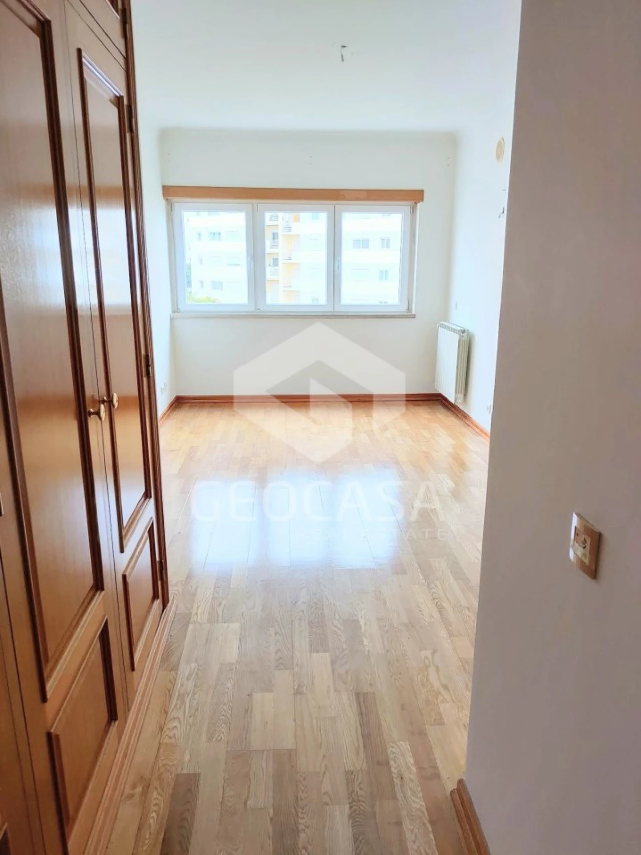 Apartamento T1 para Arrendamento em Carcavelos e Parede Foto 15
