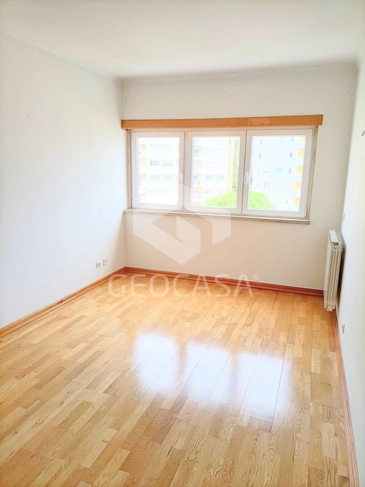 Apartamento T1 para Arrendamento em Carcavelos e Parede Foto 16