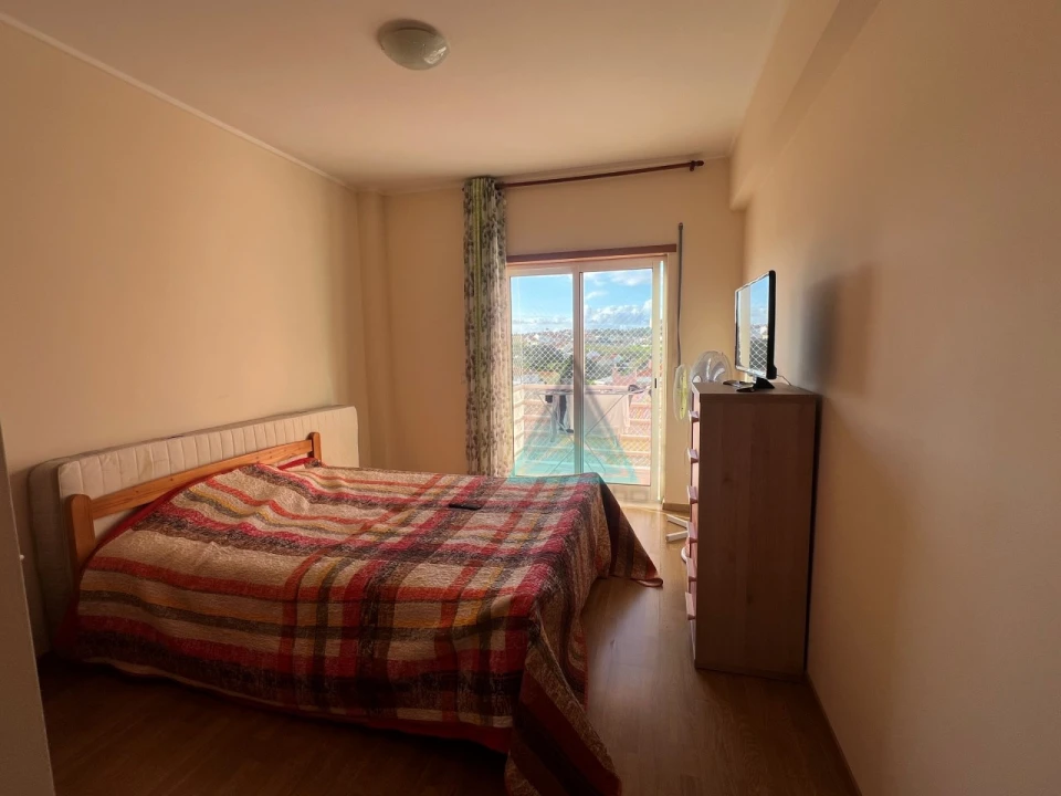 Apartamento T3 para Venda em Corroios Foto 19