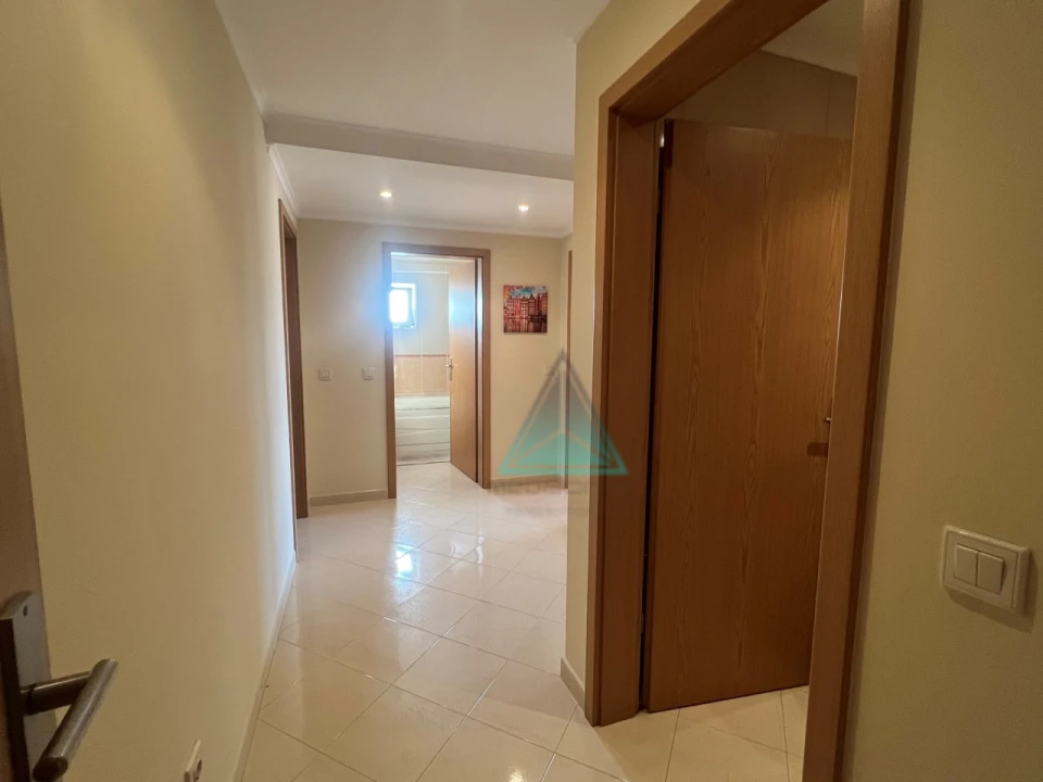 Apartamento T3 para Venda em Corroios Foto 10