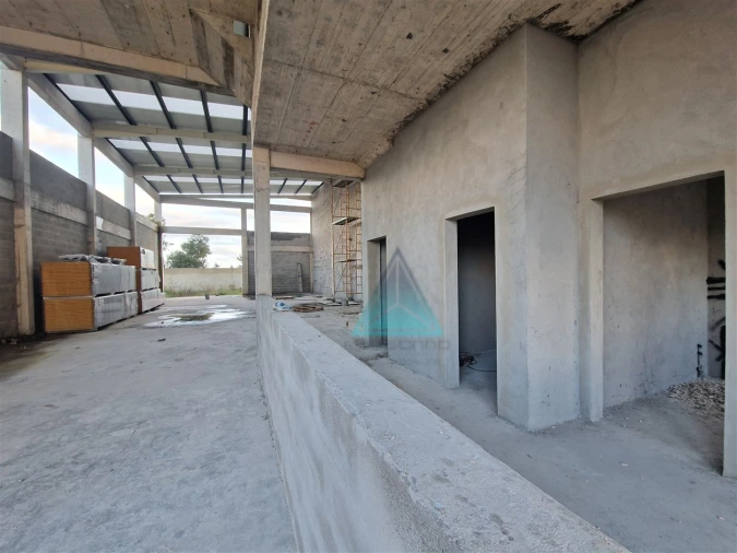 Armazém para Venda em Seixal, Arrentela e Aldeia de Paio Pires Foto 2