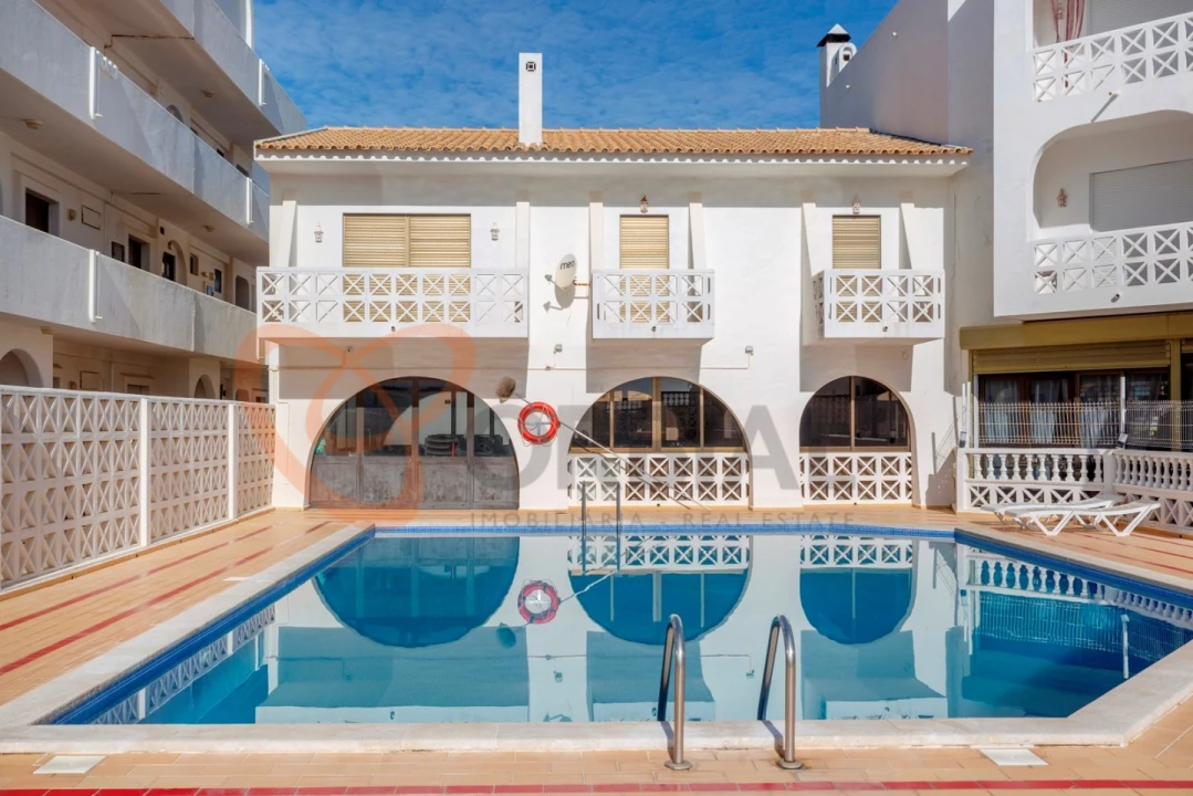 Apartamento T2 para Venda em Albufeira e Olhos de Água Foto 2