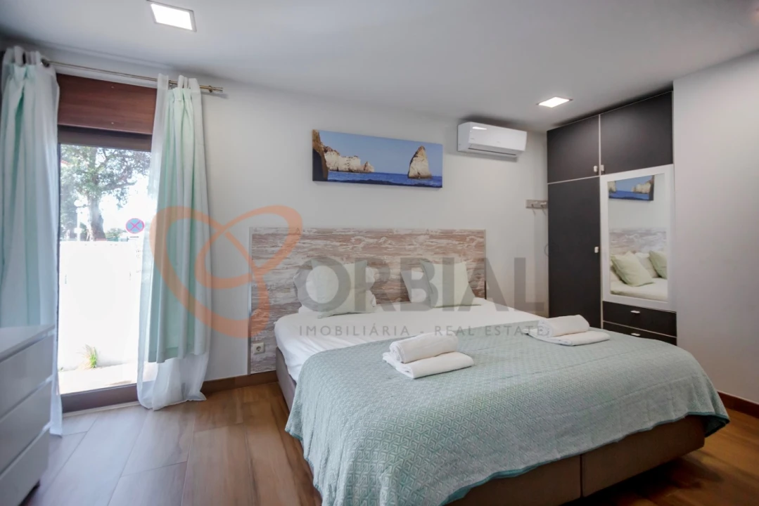 Apartamento T2 para Venda em Albufeira e Olhos de Água Foto 12