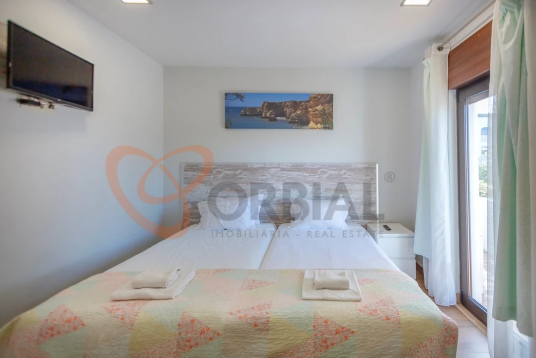 Apartamento T2 para Venda em Albufeira e Olhos de Água Foto 14