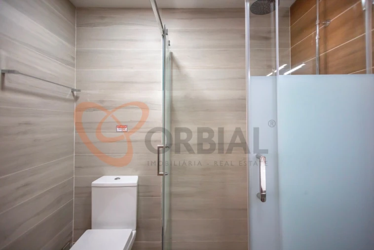 Apartamento T2 para Venda em Albufeira e Olhos de Água Foto 18