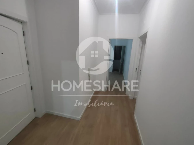 Apartamento T3 para Venda em Fânzeres e São Pedro da Cova Foto 1