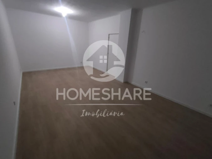 Apartamento T3 para Venda em Fânzeres e São Pedro da Cova Foto 4