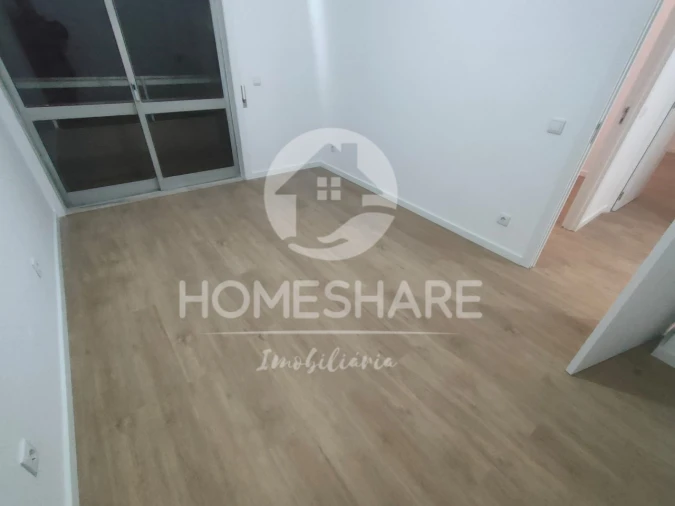 Apartamento T3 para Venda em Fânzeres e São Pedro da Cova Foto 10