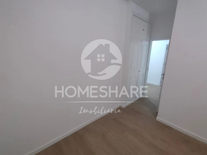 Apartamento T3 para Venda em Fânzeres e São Pedro da Cova Foto 15