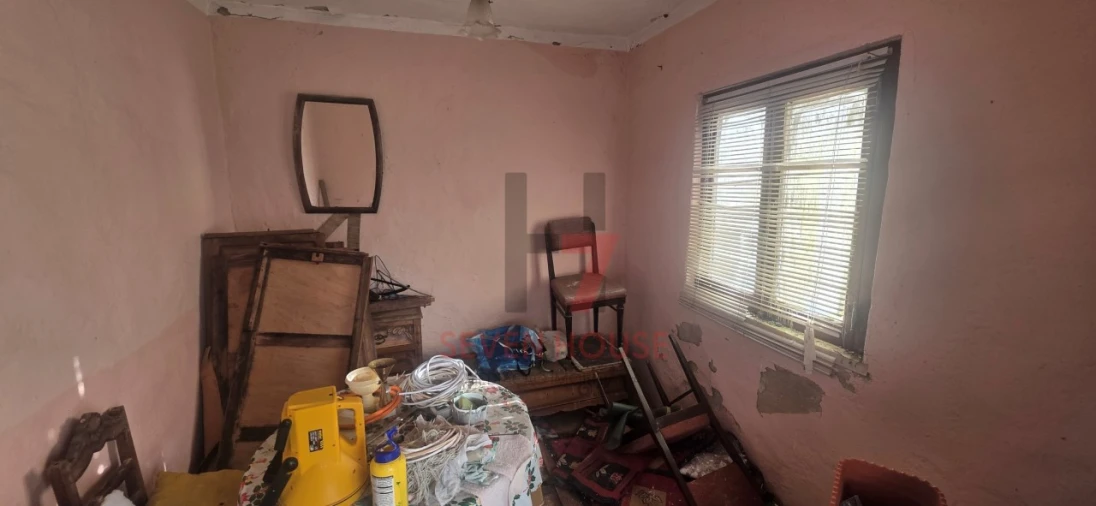 Moradia T4 para Venda em Lousa Foto 4