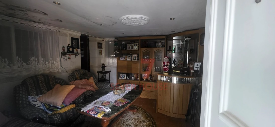 Moradia T4 para Venda em Lousa Foto 18