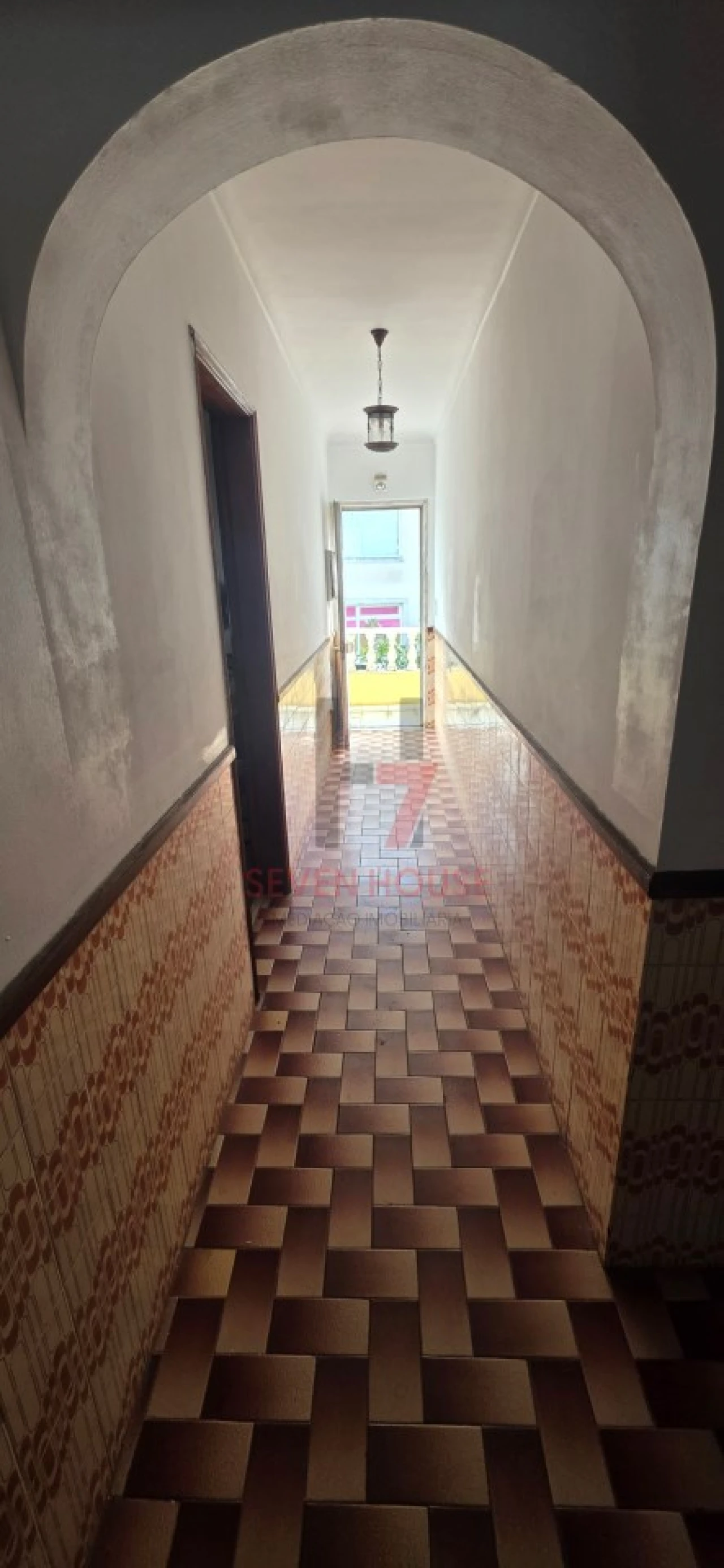 Moradia T6 para Venda em Ramada e Caneças Foto 11