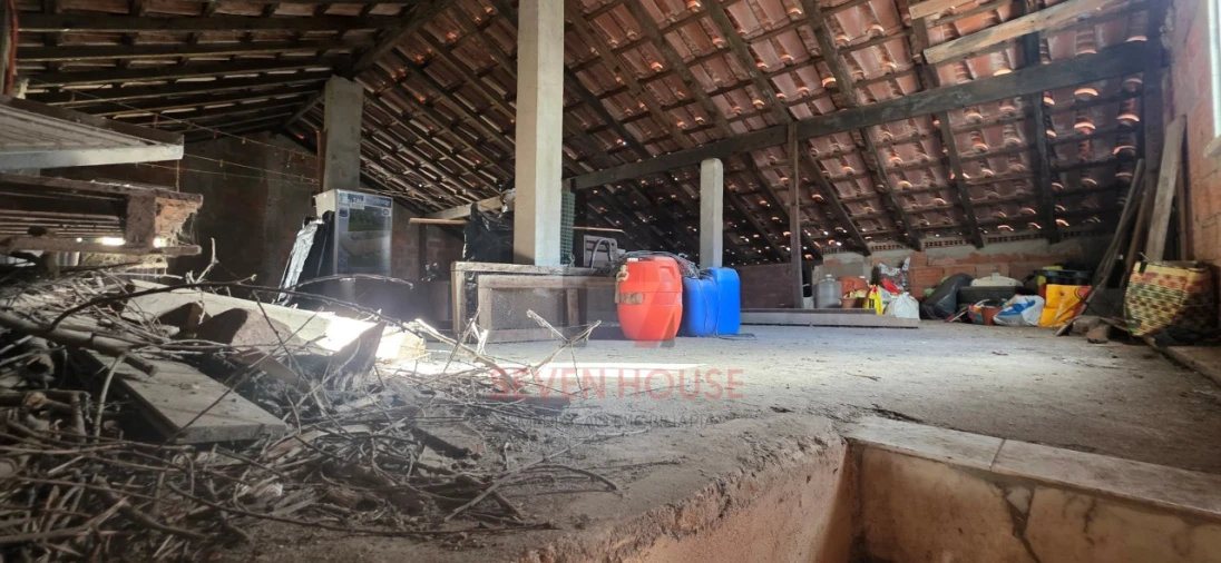 Moradia T6 para Venda em Ramada e Caneças Foto 10