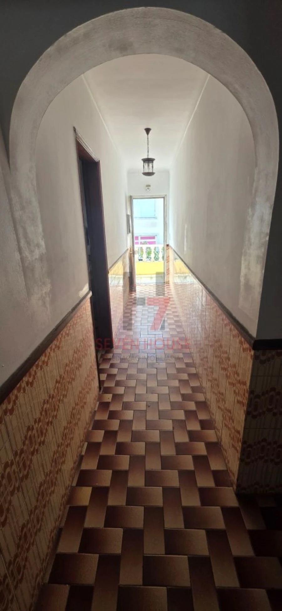 Moradia T6 para Venda em Ramada e Caneças Foto 11