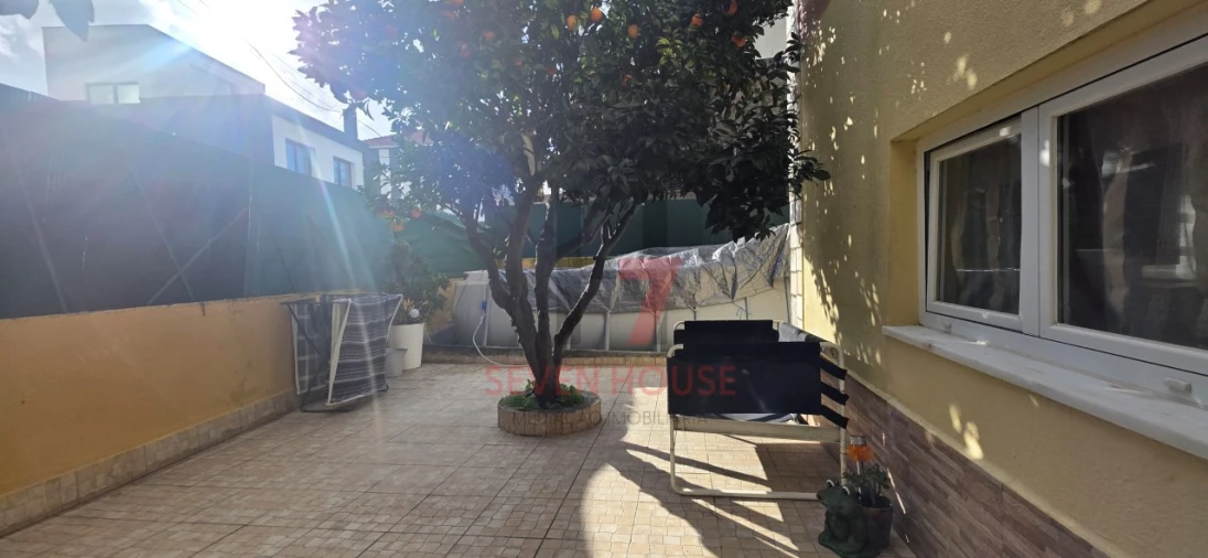 Moradia T6 para Venda em Ramada e Caneças Foto 19