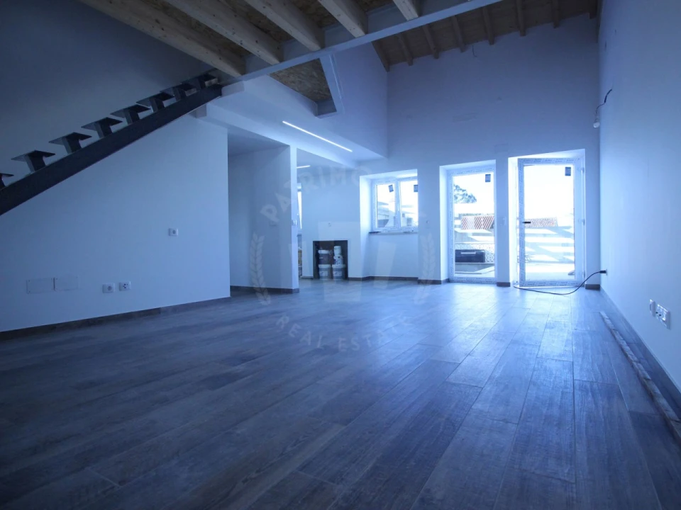 Moradia T3 para Venda em Painho e Figueiros Foto 1