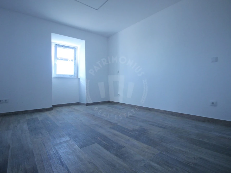 Moradia T3 para Venda em Painho e Figueiros Foto 8