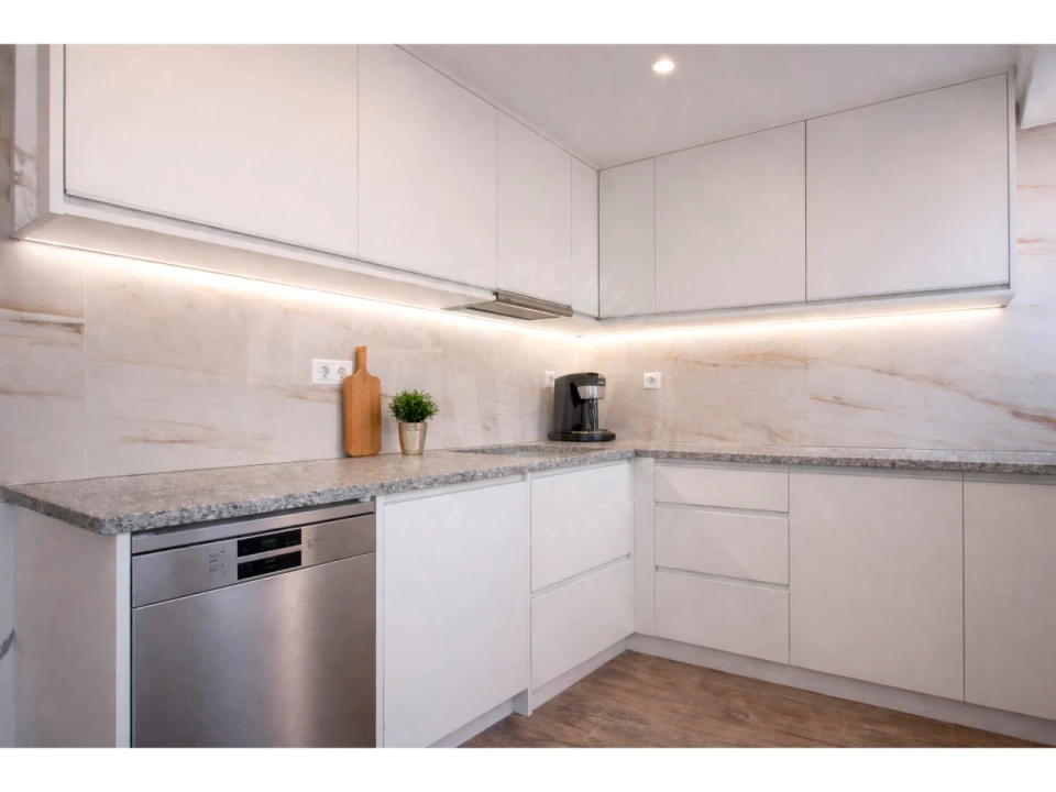 Moradia T3 para Venda em Painho e Figueiros Foto 7