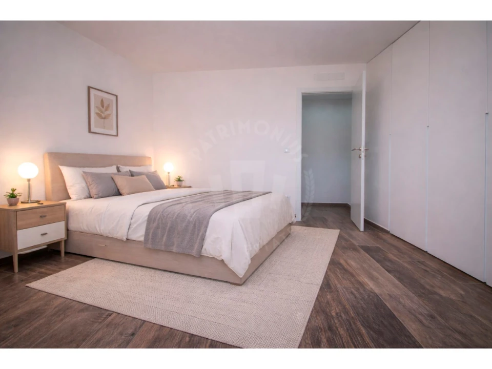 Moradia T3 para Venda em Painho e Figueiros Foto 9