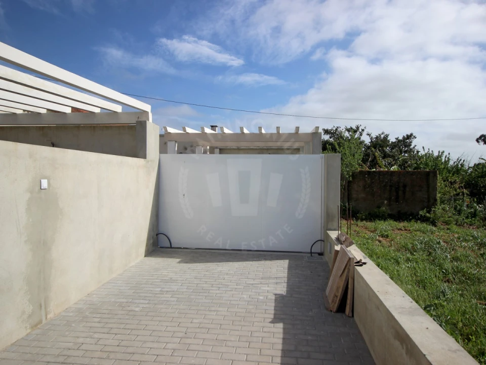 Moradia T3 para Venda em Painho e Figueiros Foto 34