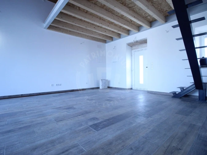 Moradia T3 para Venda em Painho e Figueiros Foto 3