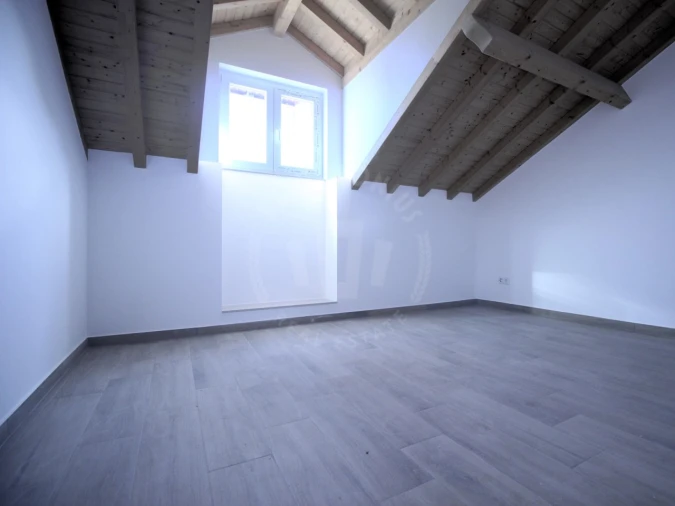 Moradia T3 para Venda em Painho e Figueiros Foto 15