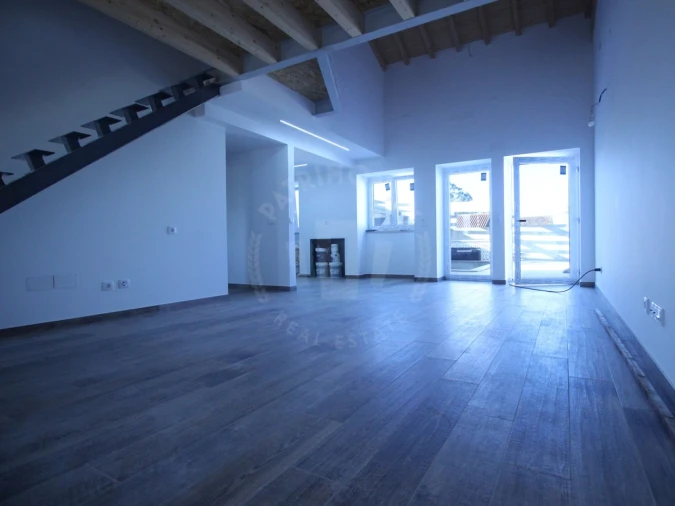 Moradia T3 para Venda em Painho e Figueiros Foto 1