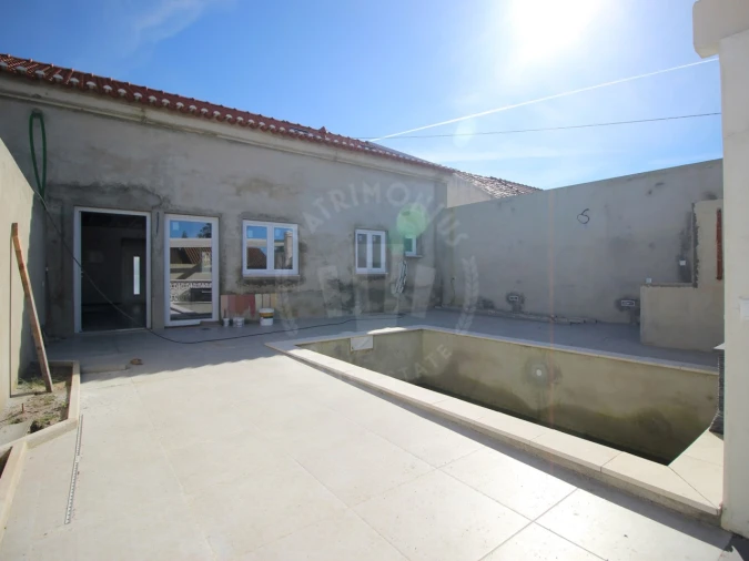 Moradia T3 para Venda em Painho e Figueiros Foto 1