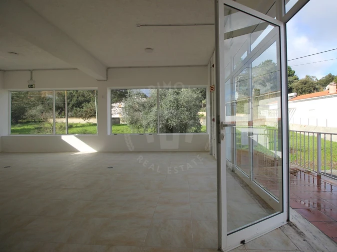 Armazém para Venda em Salir de Matos Foto 7