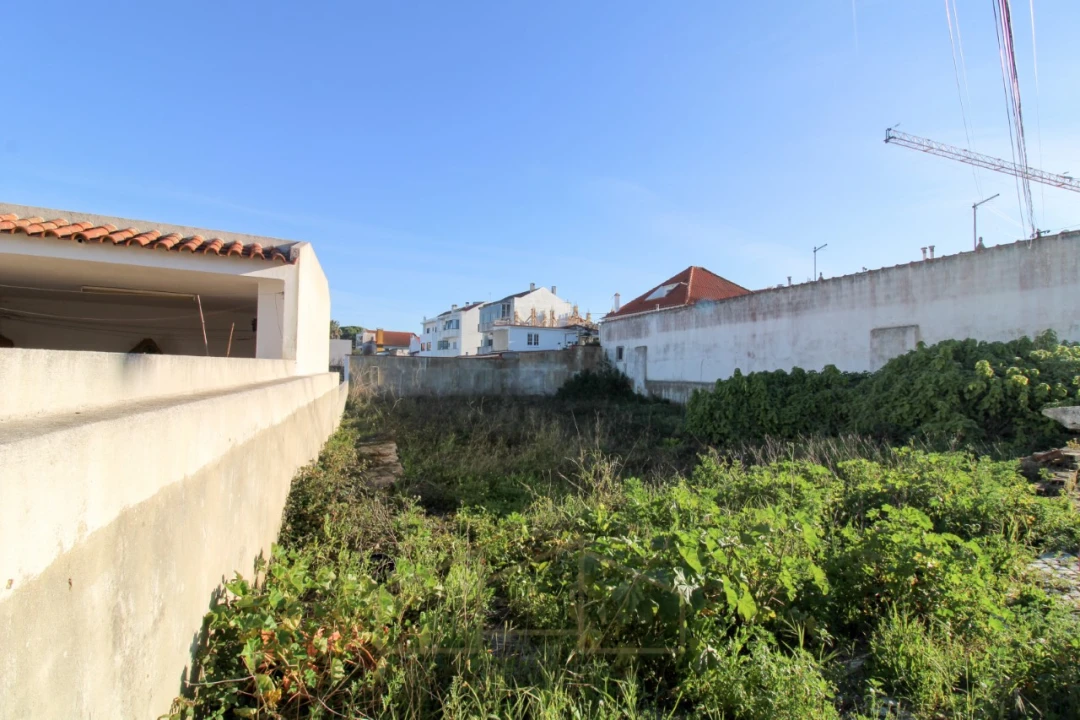 Terreno para Venda em Charneca de Caparica e Sobreda Foto 7