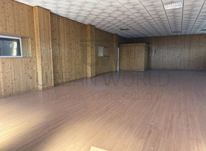 Armazém para Venda em Alcanena e Vila Moreira Foto 9