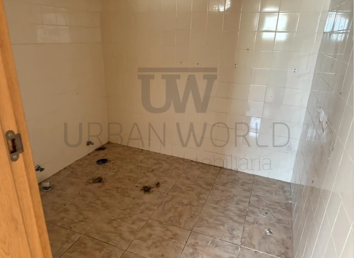 Armazém para Venda em Alcanena e Vila Moreira Foto 12