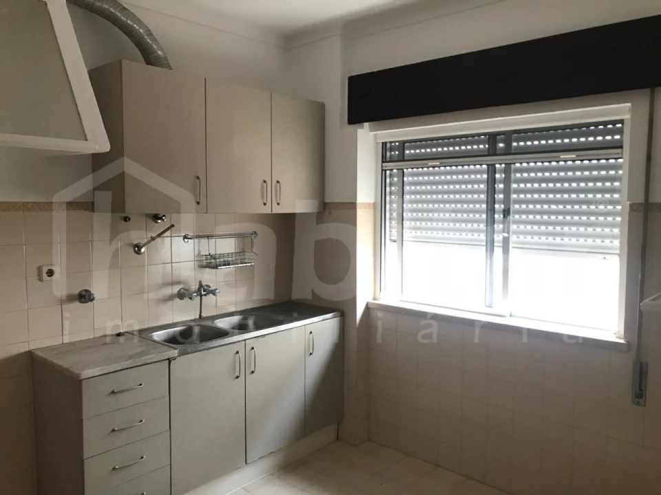 Apartamento T2 para Venda em Samora Correia Foto 1