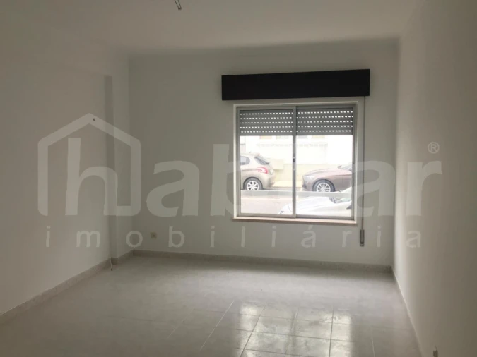 Apartamento T2 para Venda em Samora Correia Foto 6