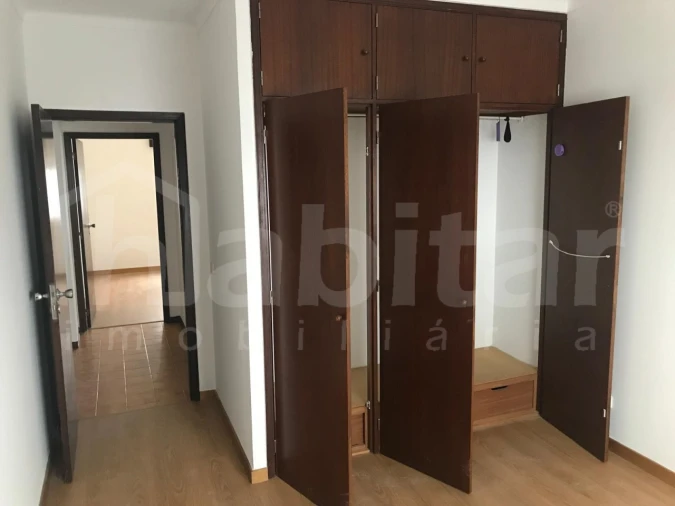 Apartamento T2 para Venda em Samora Correia Foto 9