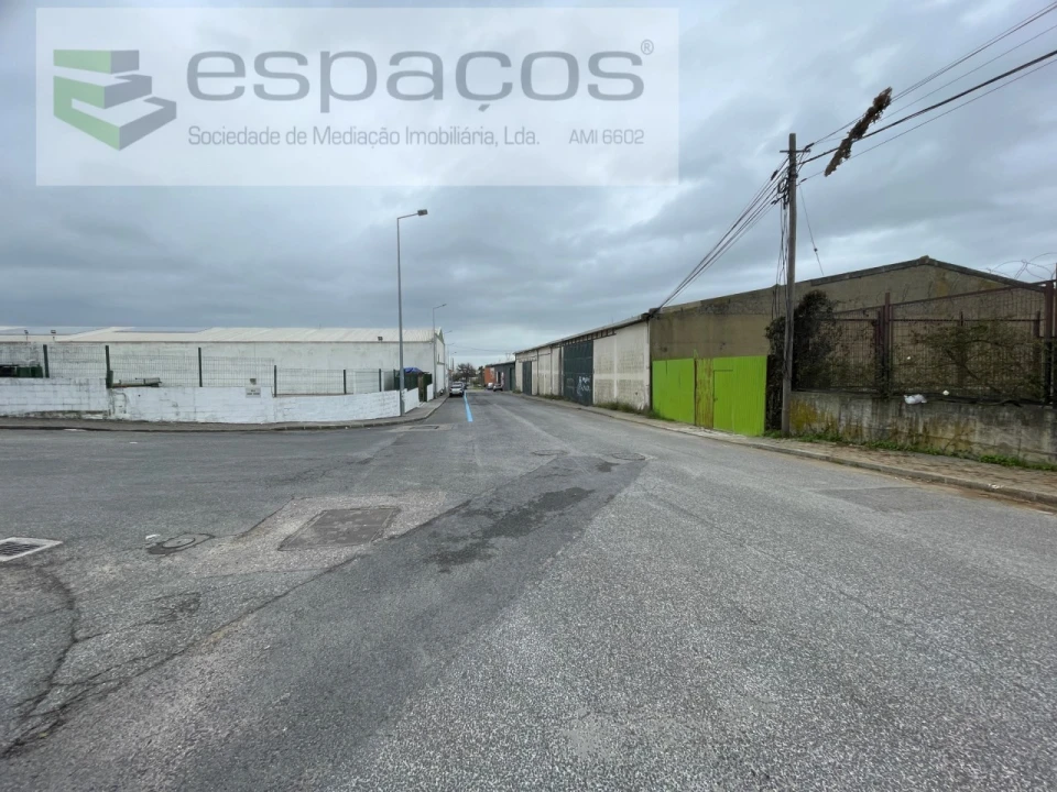 Terreno para Venda em Camarate, Unhos e Apelação Foto 3