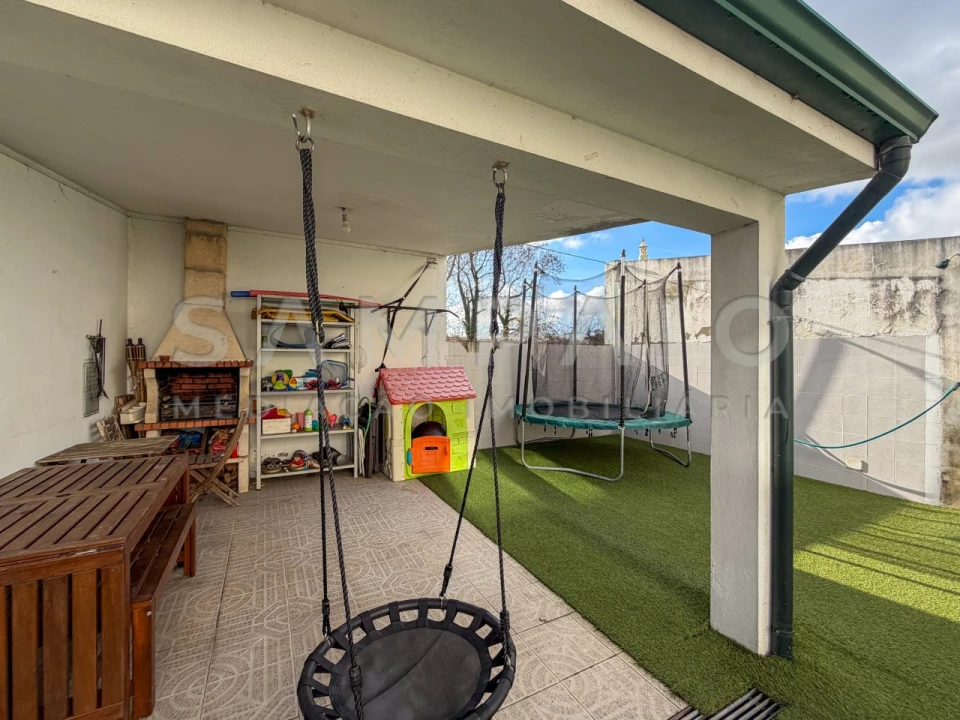 Moradia T3 para Venda em Fânzeres e São Pedro da Cova Foto 34