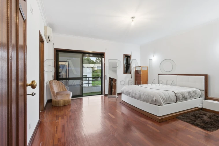 Moradia T3 para Venda em Fânzeres e São Pedro da Cova Foto 21