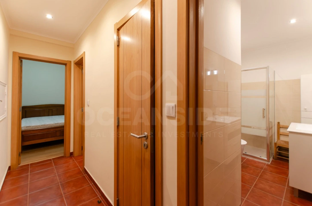 Apartamento T1 para Venda em Sacavém e Prior Velho Foto 20