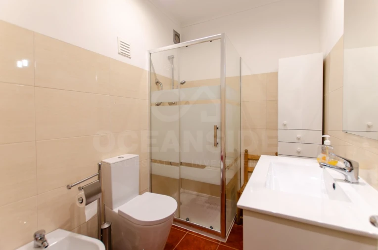 Apartamento T1 para Venda em Sacavém e Prior Velho Foto 21