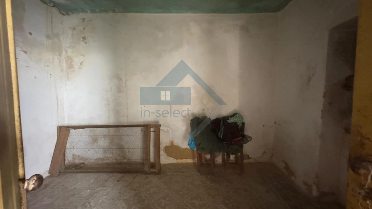 Moradia T2 para Venda em Loule (São Sebastião) Foto 8