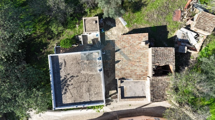 Moradia T2 para Venda em Loule (São Sebastião) Foto 27