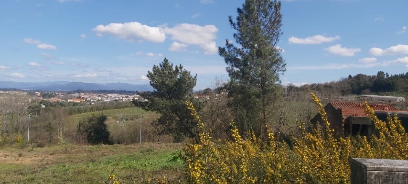Terreno para Venda em Merelim (São Paio), Panoias e Parada de Tibães Foto 2