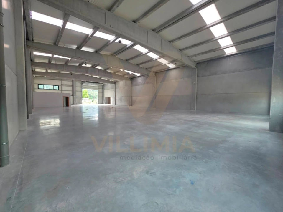 Armazém para Arrendamento em Gemieira Foto 4