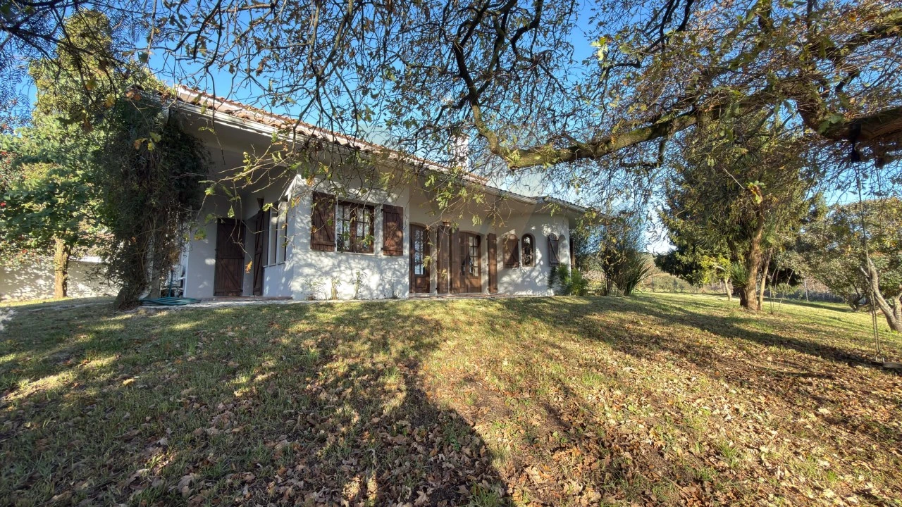 Moradia T3 para Venda em Navió e Vitorino dos Piães Foto 9