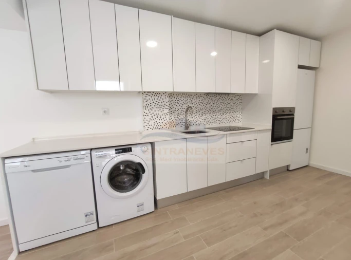 Apartamento T2 para Venda em Águas Livres Foto 10