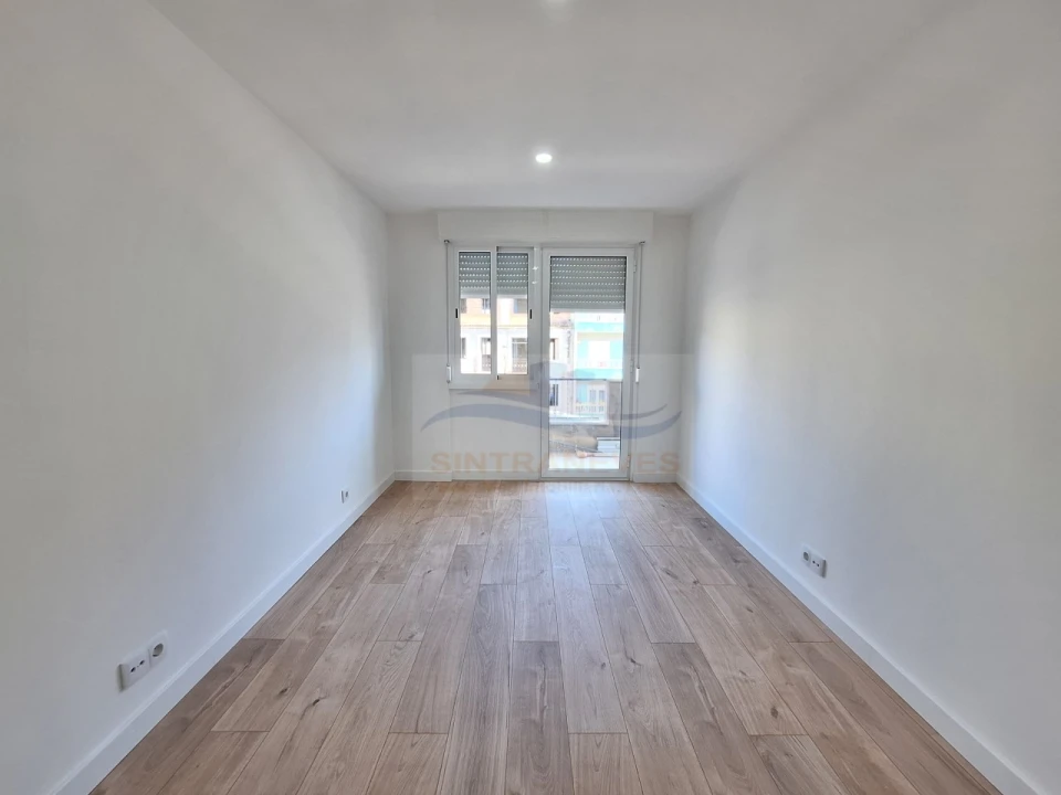 Apartamento T3 para Venda em Falagueira-Venda Nova Foto 13